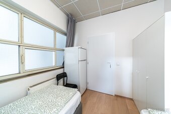 Pronájem — stylový 2kk pro pár v Žižkově. - 4