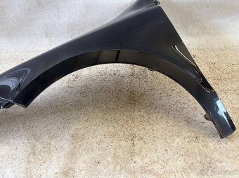 Přední levý blatník Škoda Superb 2 - 4