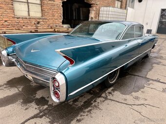 Cadillac 1960 Coupe - 4