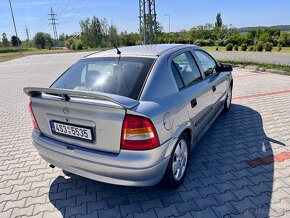 Opel Astra 1.6 - 4