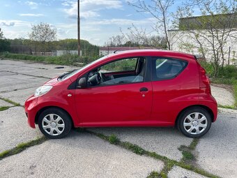 Peugeot 107 1.0i - 4