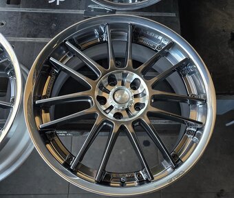 Volk Rays GT30 - 4