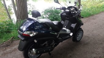 Piaggio MP3 400 Kategorie L5E - 4