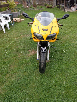 Suzuki sv650s - 4