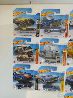 Hot wheels za 20 nerozbalených autíček dle fotek - 4