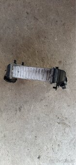 Prodám intercooler se snímačem tlaku, passat b5 - 4
