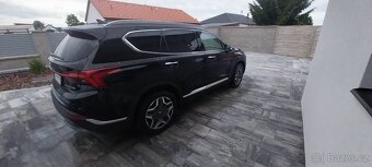 Hyundai Santa Fe 1.6 T-GDI HEV Style 4x4 – stylově, s grácií - 4