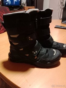Zimní boty a tenisky - 4