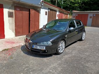 Pridám alfu Romeo 147,1,9JTD,120 cv - 4