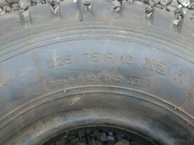 Pneu Michelin 225-75R10 23x9 R10 - 4