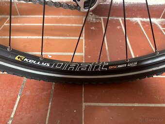 Kellys Definite CRX – cross/trekking kolo, rám 19", kola 28 - 4