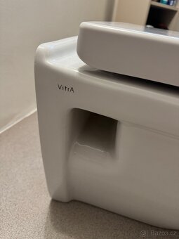 WC závěsná mísa VITRA + SoftClose prkénko - 4