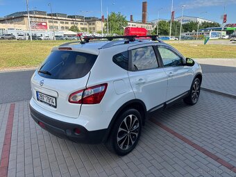 Nissan Qashqai, 2,0i 104kW 4x4 panorama - 4