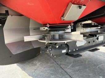Rozmetadlo průmyslových hnojiv Kverneland TL 1500 GEOSPREAD - 4