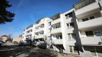 Pronájem bytu 1+1 s lodžií, Náměšť nad Oslavou, ev.č. 02221 - 4