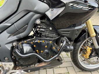 Triumph Tiger 1050 - 4