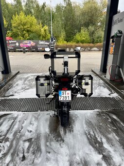 Honda Africa Twin 1100 - 4