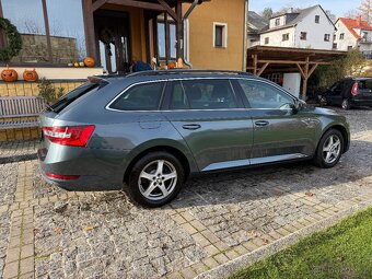 ŠKODA SUPERB KOMBI 2019 2.0TDI AMBITION PLUS FACELIFT - 4