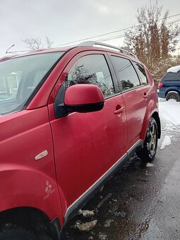 MITSUBISHI OUTLANDER 2.0TDI 4X4 - 4