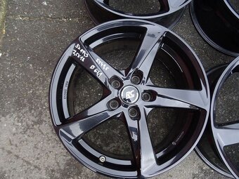 Alu disky černé RC Design,18", 5x114.3, ET 49,5, šíře 7,5J - 4