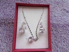 SWAROVSKI a RŮZNÉ ŠPERKY - NOVÉ LUXUS KRÁSNÉ - 4