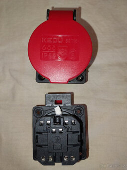 380 / 400 V zásuky - 4