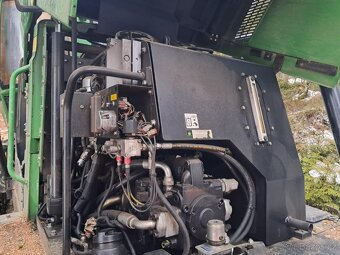 Harvestor JOHN DEERE 1170E - 4