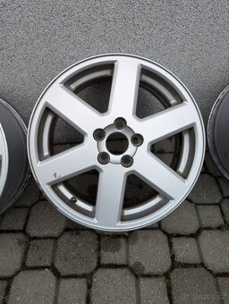 ALU disky 17" na Volvo - 4