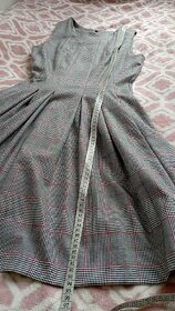 Kárované šaty Orsay - 4