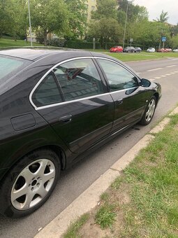 Peugeot 607 - 4