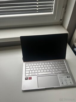 Prodám notebook Asus Zenbook 14 - 4