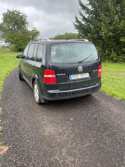 VW Touran 2.0tdi 125kw automat - 4
