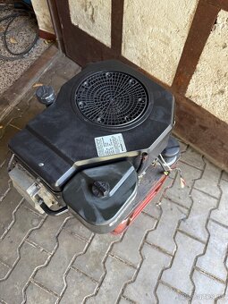 Motor do zahradního traktoru - 4