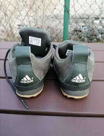 Adidas klučičí boty/tenisky jako nové vel. 27 - 4