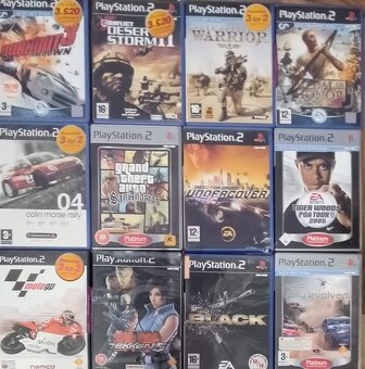 2× PS2 Slim (nefunkční) + volant + 3 ovladače + hry - 4