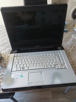 Toshiba satelite a 200 - 4