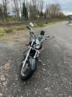 Yamaha DragStar 650 Classic - 4
