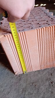Přebytky ze stavby Heluz - 4