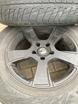 Prodám zimní sadu 5x127 - 4