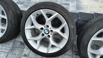 18 originál 5x120 BMW X1 /5 F10 F11 letní 225/45 R18 - 4