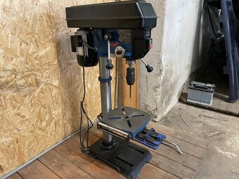 Stojanová vrtačka Scheppach DP18VARIO - 4