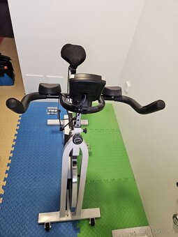 Cyklistický trenažer Brother BC3101 - 4