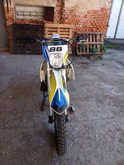 X-moto xb88 250 - 4