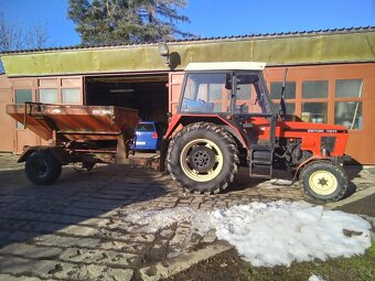 Rozmetadlo průmyslových hnojiv RM 1-072 - 4