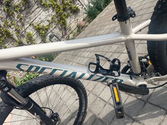 Horské kolo Specialized Rockhopper Sport 27.5 - 4