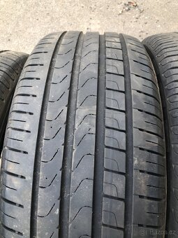 235/50/19 prodám sadu pneu - 4