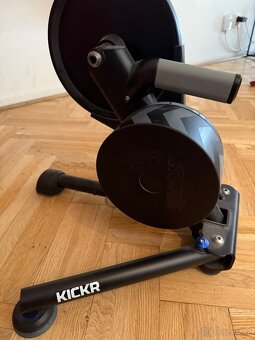 Wahoo Kickr v5 (2020) – chytrý cyklistický trenažér - 4