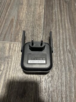 WiFi extender Xiaomi Mi WiFi Range Extender Pro - 4