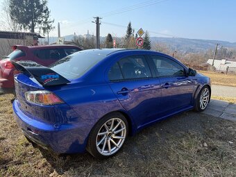 Mitsubishi Lancer Evo - 4