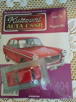 kULTOVNÍ AUTOMOBILY 1/43 - 4